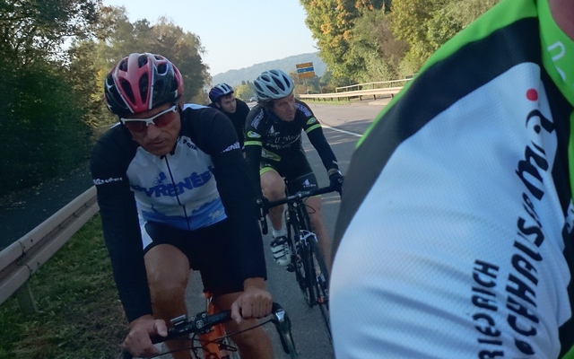 Blick über die Schulter: Joachim, Peter, und der Neue.