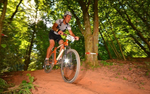 2013 Peter voll konzentriert am Abhang ...