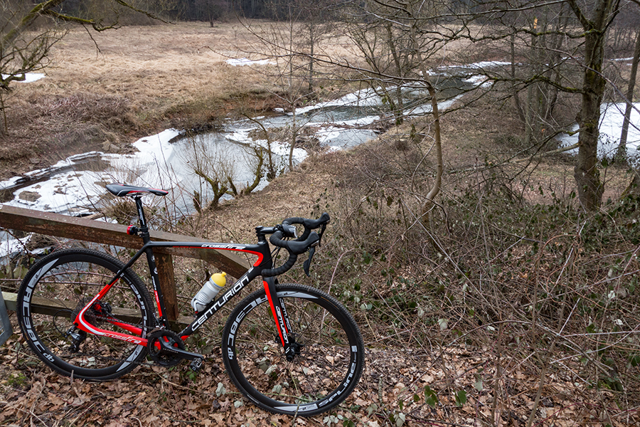 Frostige Theel ... Centurion Crossfire Carbon